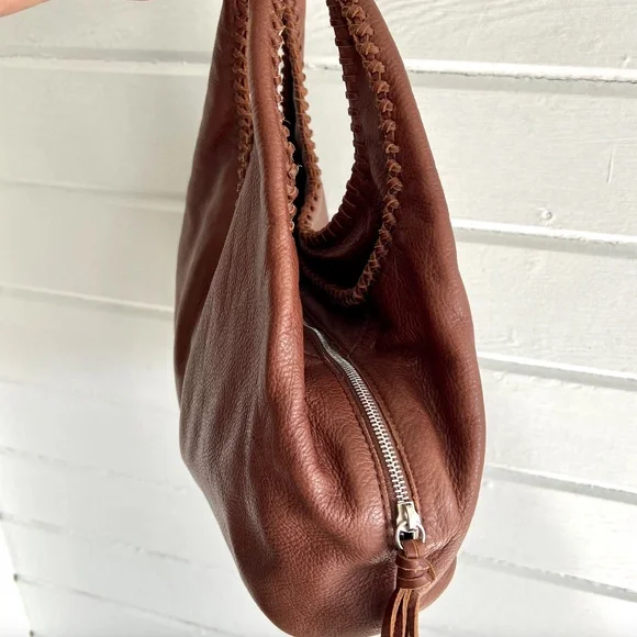 Vintage BANANA REPUBLIC Genuine Leather Bag in Brown - Great Condition! - Picture 2 of 11